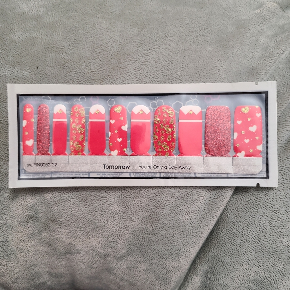 Espionage Cosmetics "Tomorrow" nail polish strips